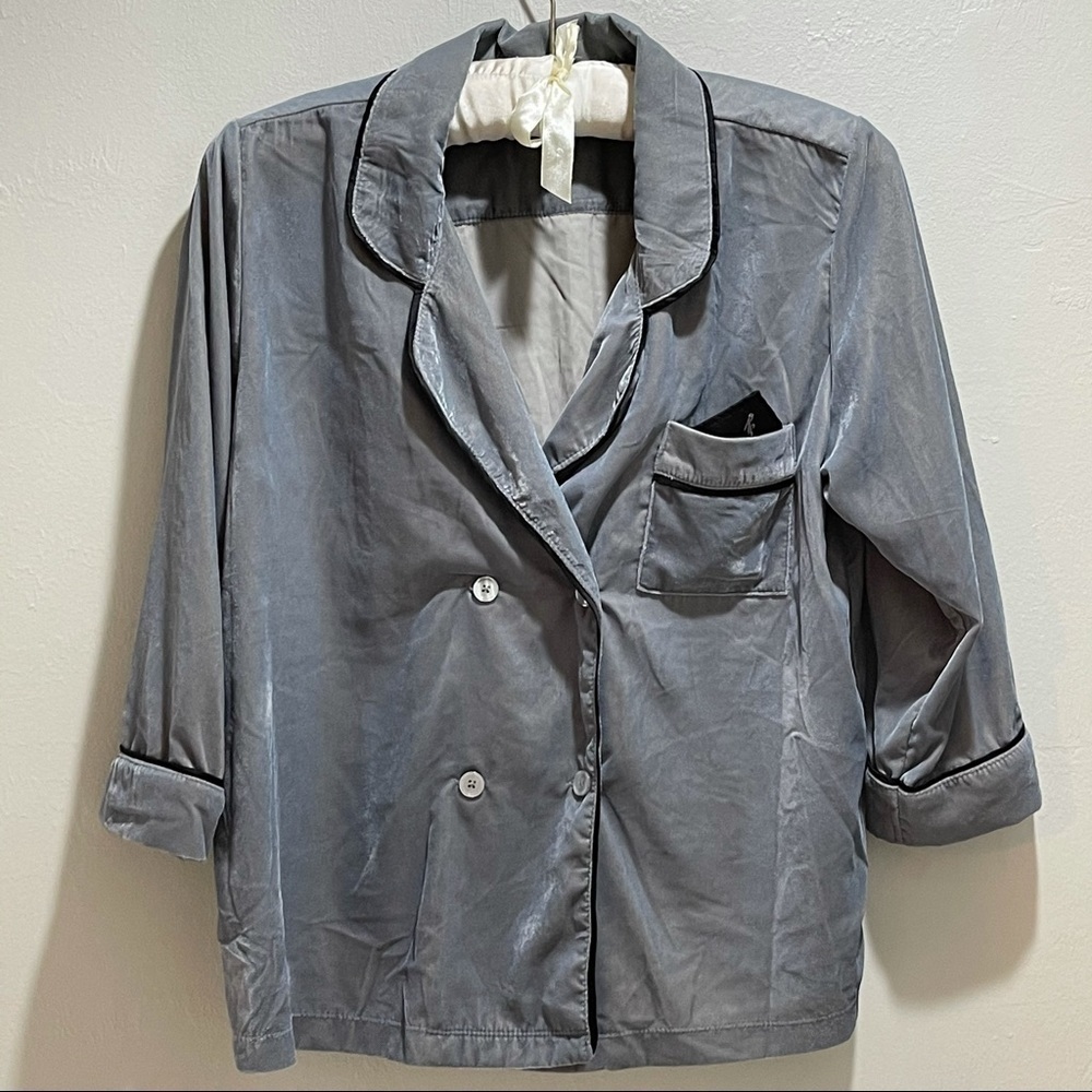 ROOM SERVICE Grey Velvet 3/4 Sleeve Pajama Top